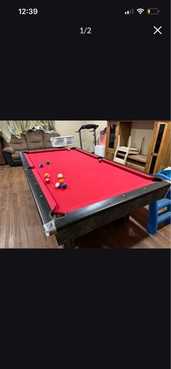 Pool Table & Accessories
