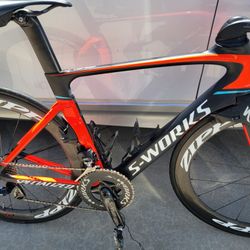 2017-2018 S-works Venge Size 54 Carbon Road Bike 
