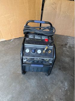 Kobalt  5 gallon 2HP Air Compressor