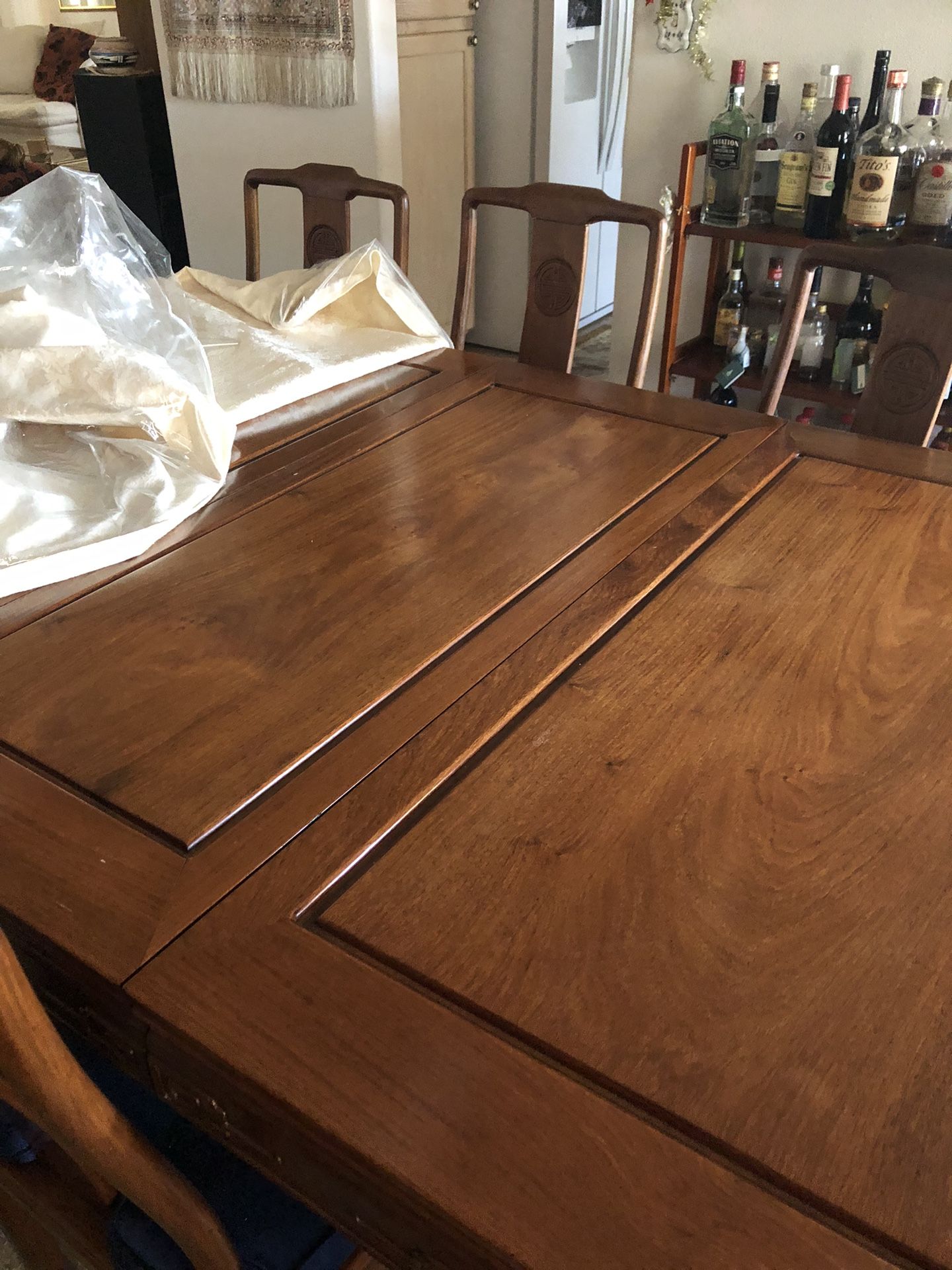 Beautiful, Antique Cabinet With all The Crystals, Antique Plates, Crystal Glasses, Bowls, and Dining Table & Chairs… etc.. Etc