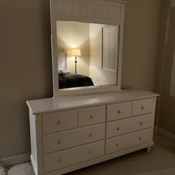 White Dresser With Mirror 