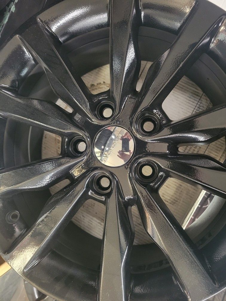 4 USED 18 INCH FACTORY DODGE WHEELS
