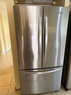 Whirlpool - French Door Refrigerator with Ice Maker
