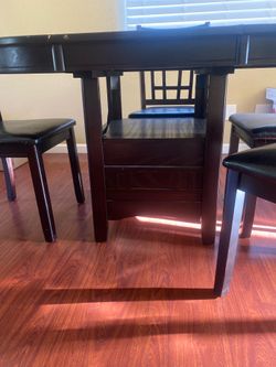 ✨ Dining Table Set – Modern, Functional & Stylish ✨