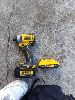 20 volt max brushless driver