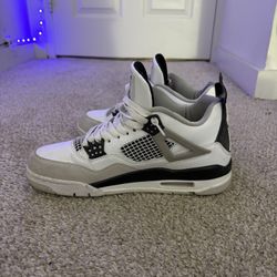 Jordan 4s Military Blacks