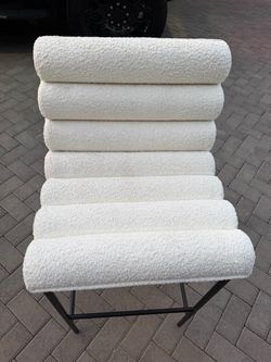 Boucle Bar Height Barstools (3)