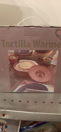 Tortilla Warmer in original packaging.