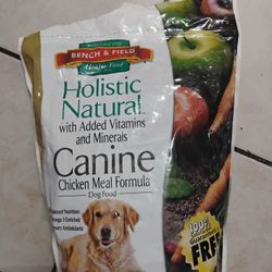 Bench & Field Canine Chicken Meal Formula 6.6lb