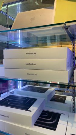 15”MacBook Air m5 16Gb Ram 1TB SSD. Open box
