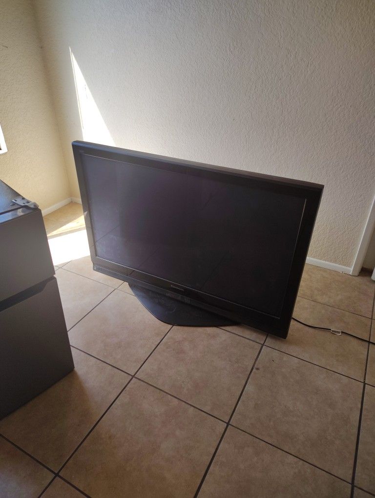 Panasonic TV Heavy