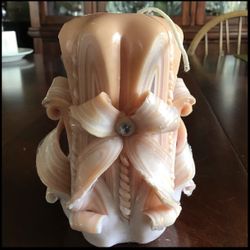 NEW Hand Carved Peach Ribbon Candle