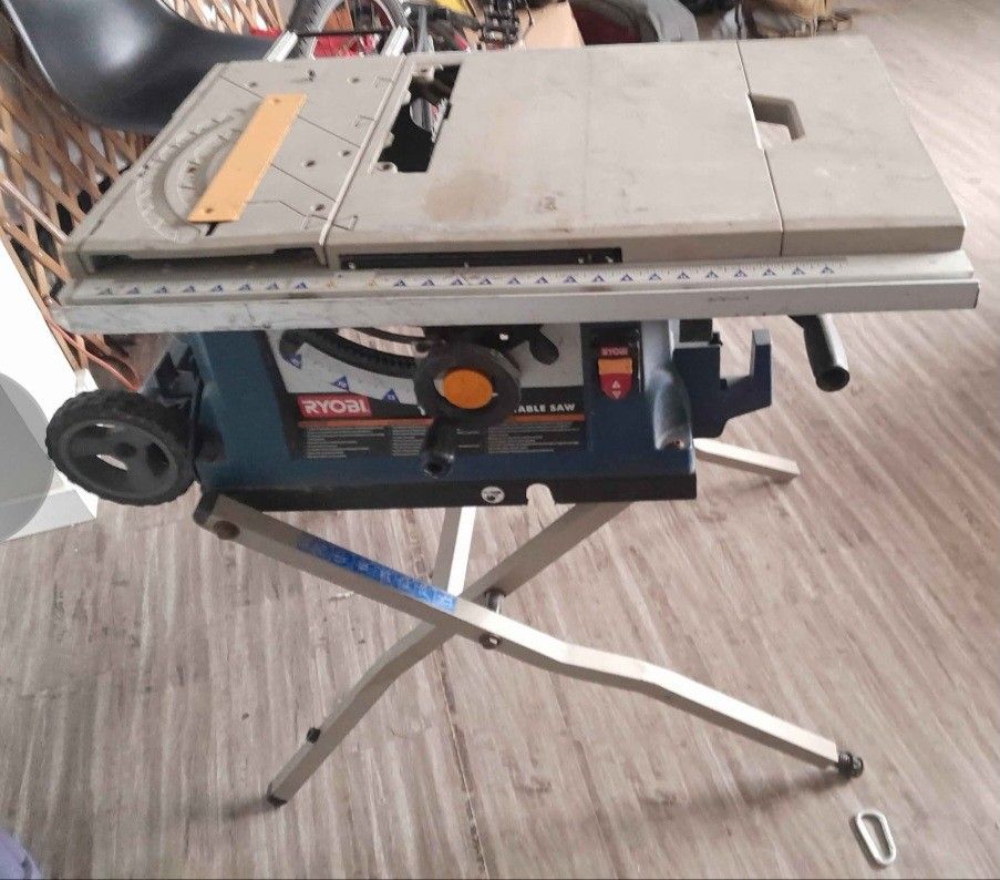 Ryobi 10 In Portable Table Saw