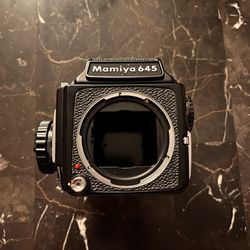 Mamiya 645 Medium Format Camera 