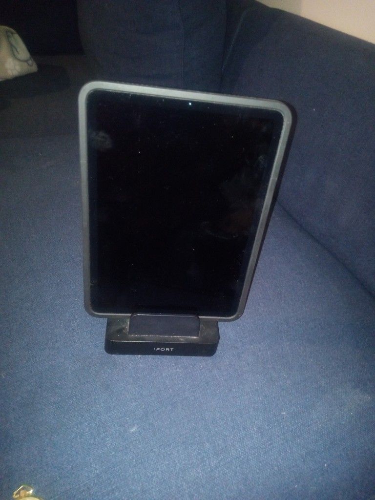 Apple Air and Iport Case and Dock