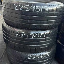 235/40/19 Set De Llantas 