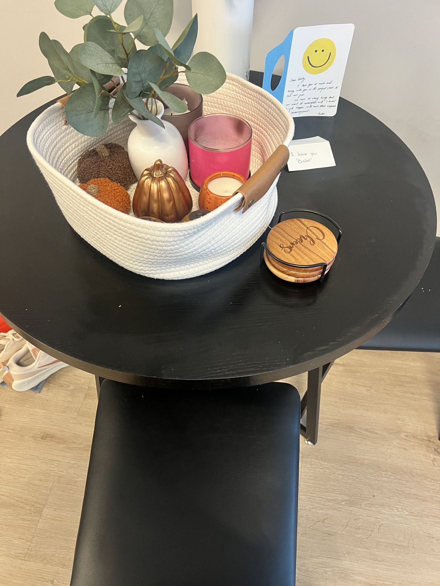 Black Table And Chairs 