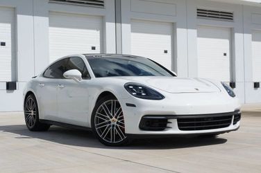 2018 Porsche Panamera