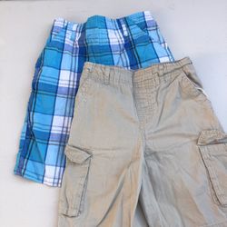 Boys Shorts ( 5T )