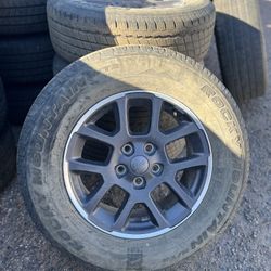 18” Jeep Gladiator Wheels & Tires (5x5)
