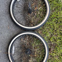 2 Bike Cruiser Wheels 24”