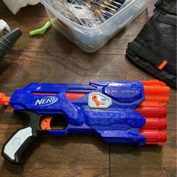Nerf Gun Elite Dual-Strike