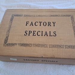 Antique cardboard cigar Box