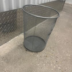 Metal Paper trashcan…12” around , 14” high $10