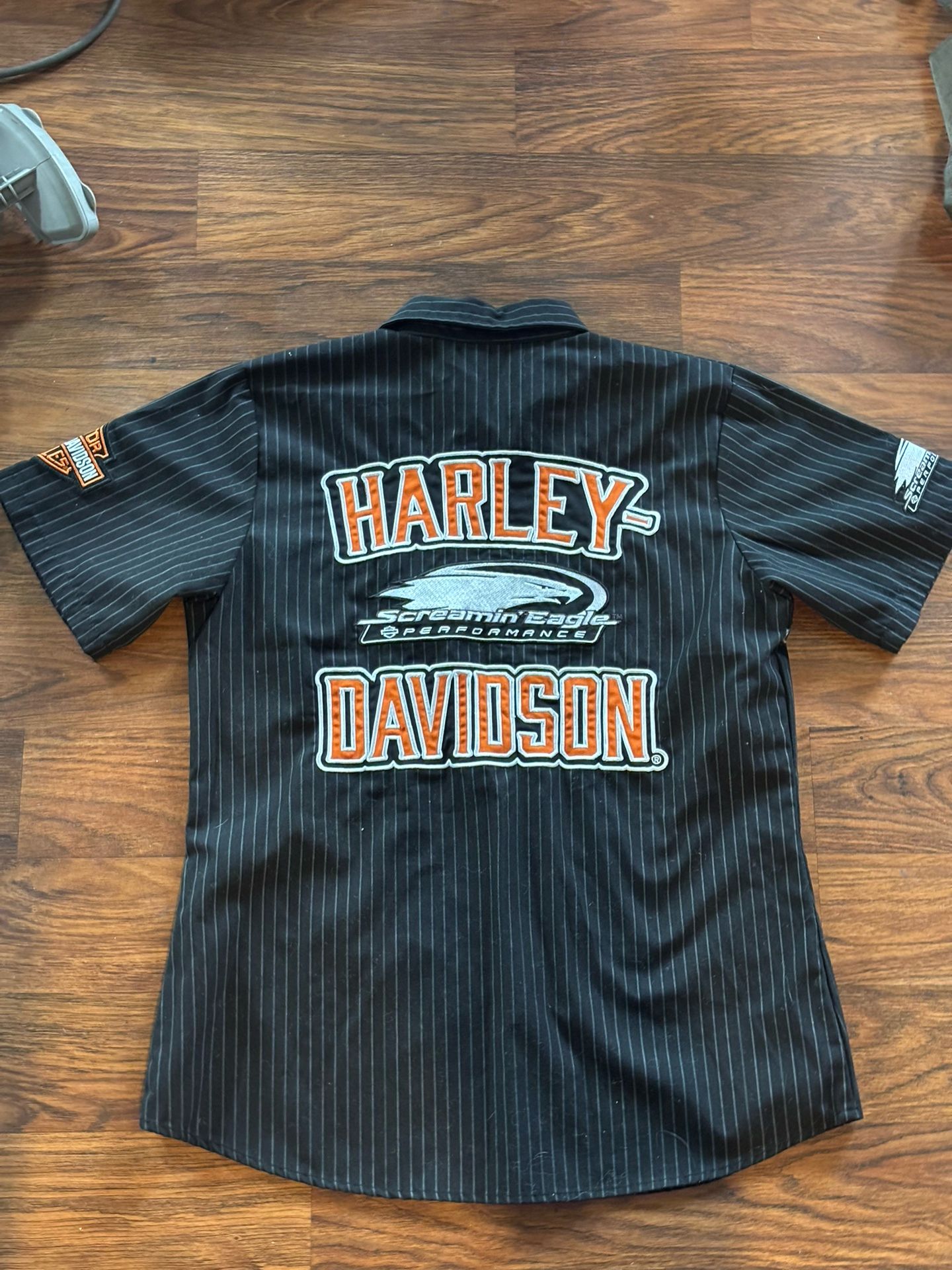 Harley Davidson Woman’s Medium Main Gate Button Up Shop Shirt *NWOT*