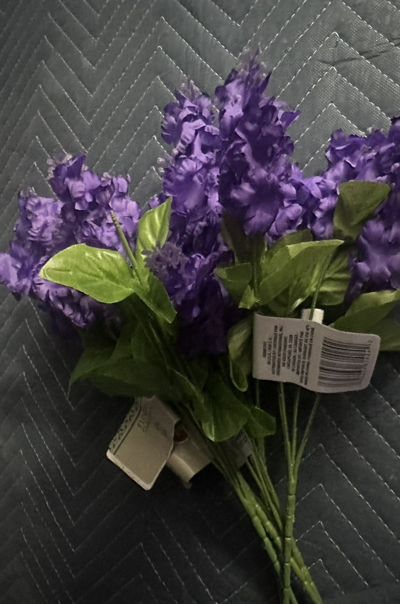 Fake FLOWERS- Many Bunches Avail