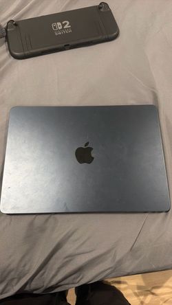 MacBook Air M2