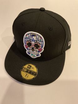New Era La Dodgers 59fifty size 7 1/8 with Dia De los Muertos  logo $35