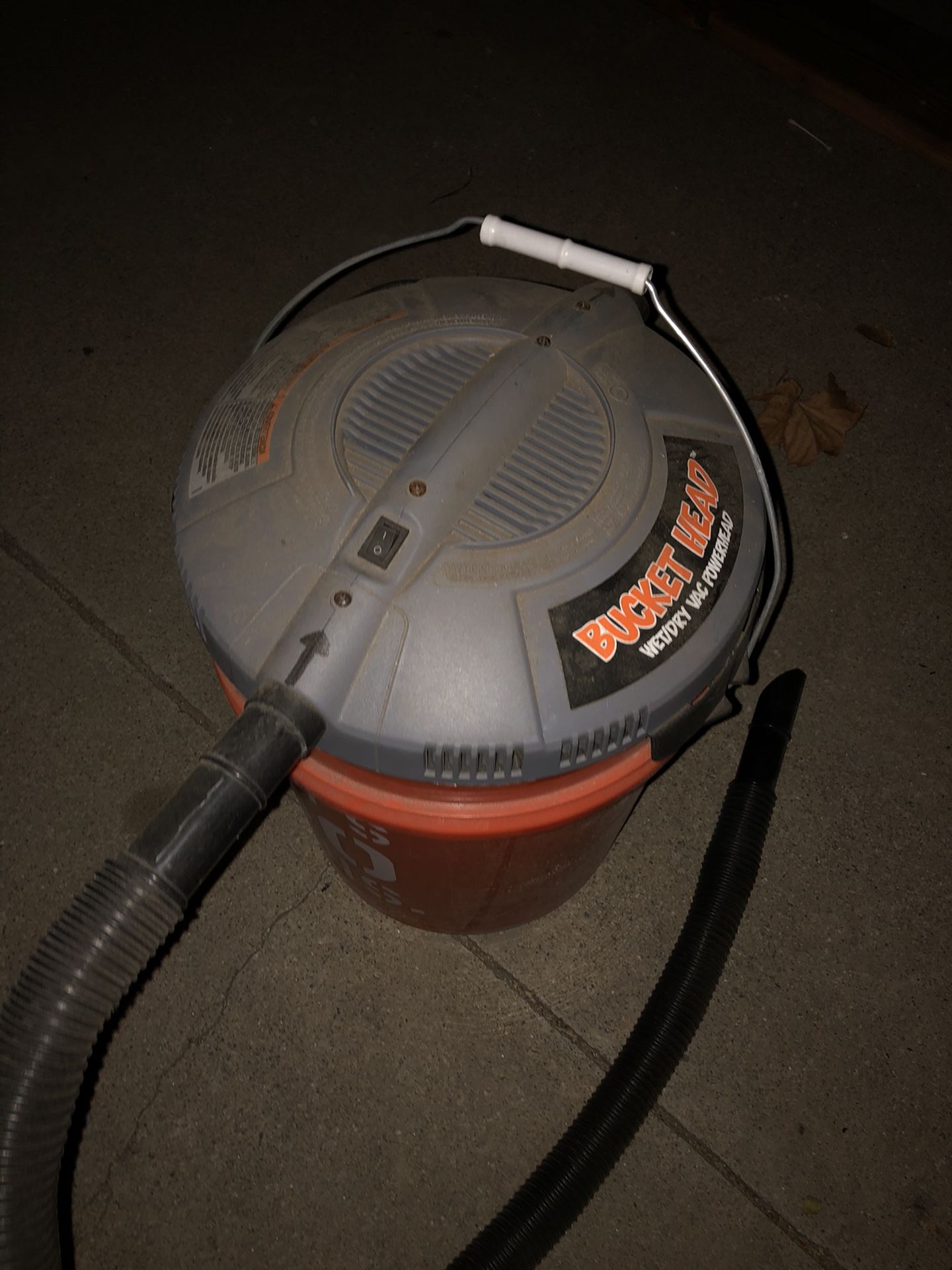 Home Depot bucket head wet dry vac for Sale in Chino, CA OfferUp