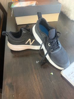 New Balance Low-Top Running Sneakers