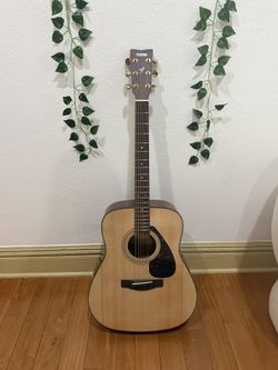 Yamaha Guitar
