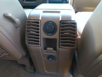2004 Honda Pilot Thumbnail