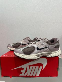 Nike V5 RNR shoe HQ6411-201