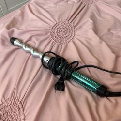 Curling Iron 
