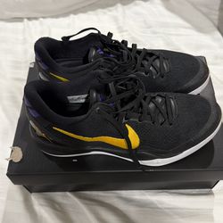 Kobe VII Protro Black/University Gold White (Lakers)