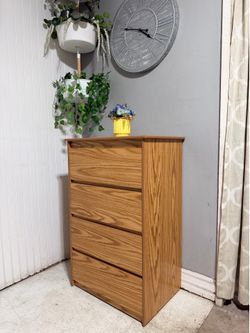 Small dresser, Cajonera pequeña