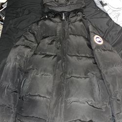 Canada Goose 