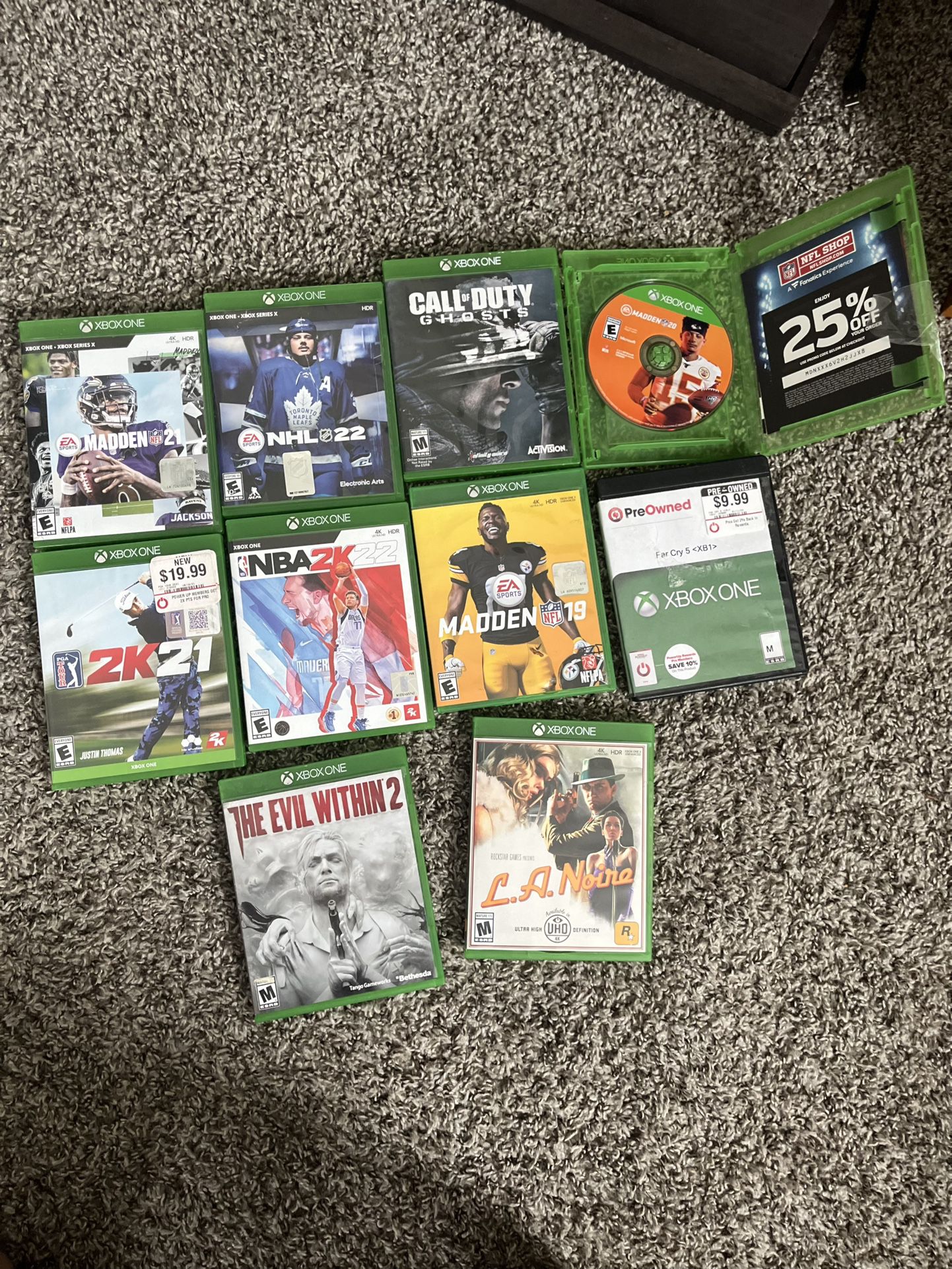 Xbox One Accessories And Games 