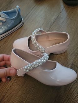 Girl dress shoes
