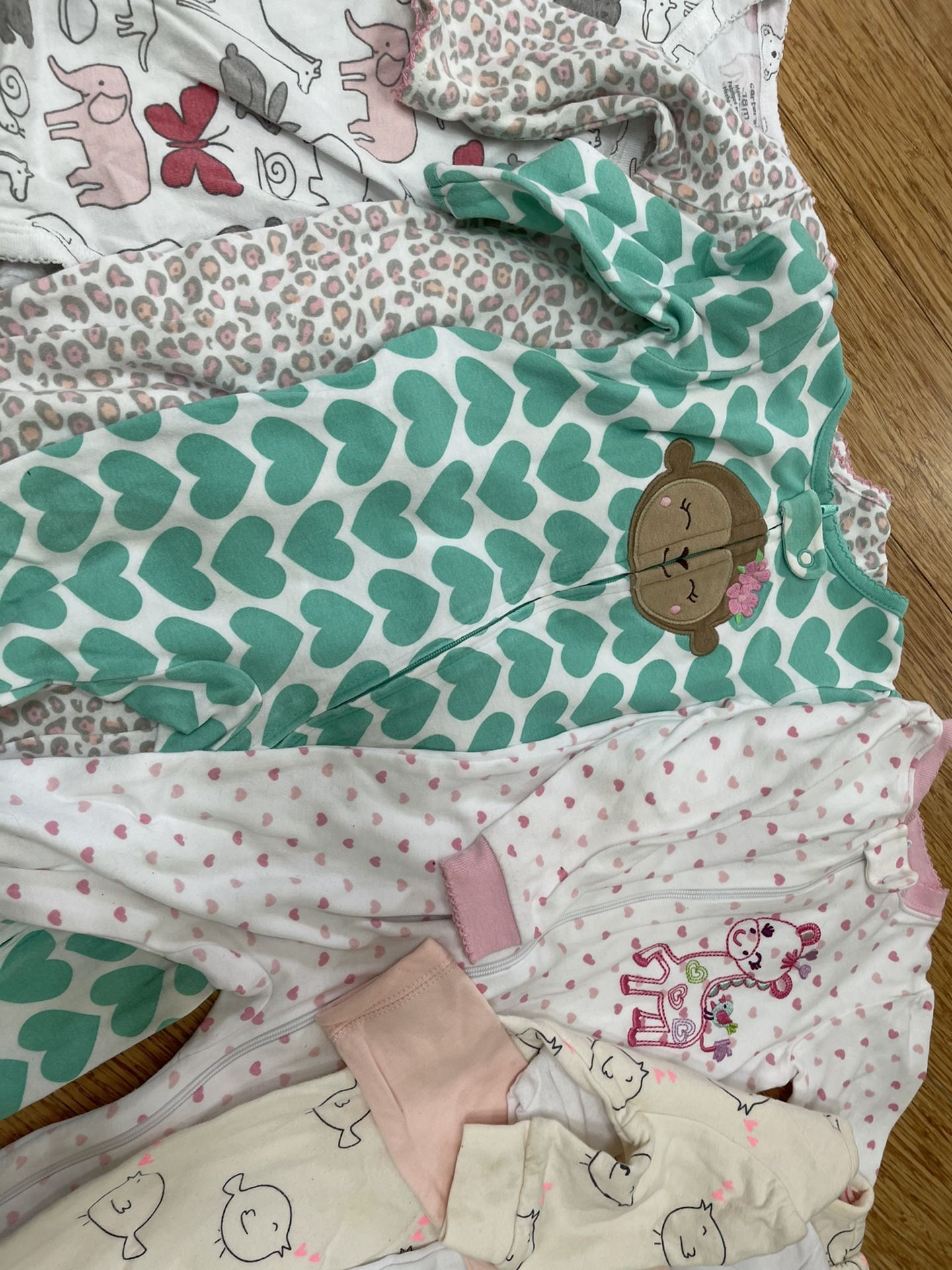 15 Pieces Of Boutique Baby Clothes 2 Pairs Of Designer Moccasins