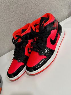 Men Nike shoes size 9.5