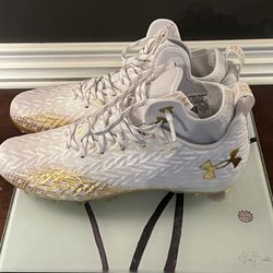 Under Armor Cleats Size 9.5 Brand New