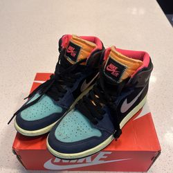 Tokyo Bio Hack Jordan Retro 1’s 4.5Y