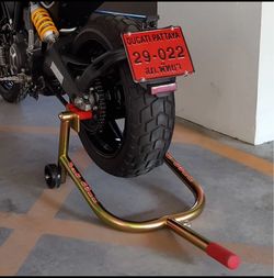 Pitbull motorcycle stand Ducati Scrambler 800 / Monster 797