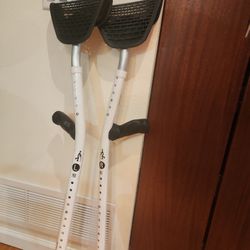Mobilegs Crutches Large