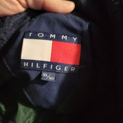 Vintage Tommy Hilfiger Men's Winter Jacket Size XL 